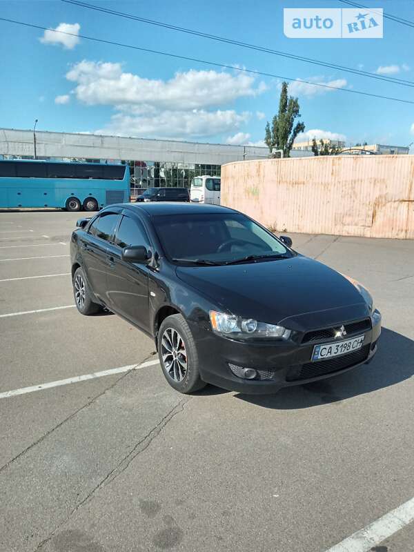 Седан Mitsubishi Lancer 2008 в Києві