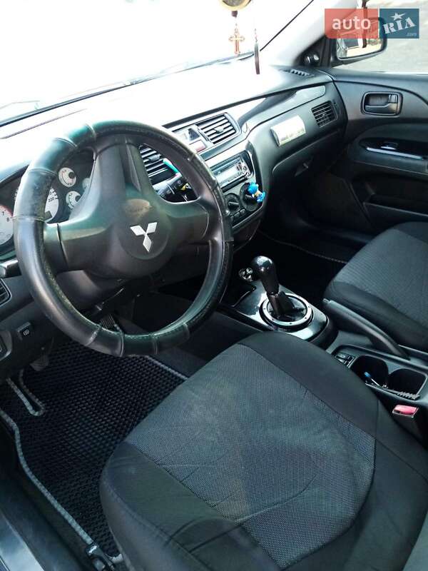 Седан Mitsubishi Lancer 2007 в Чернигове