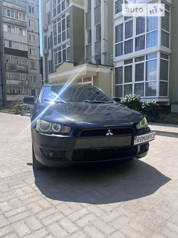 Седан Mitsubishi Lancer 2008 в Ромнах