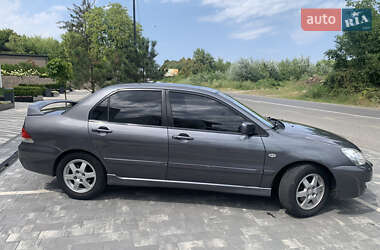 Седан Mitsubishi Lancer 2006 в Ужгороде