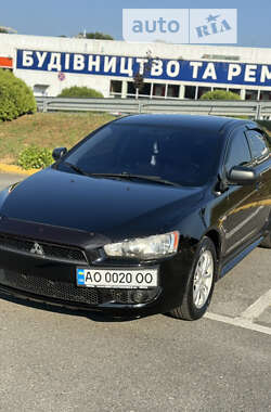 Седан Mitsubishi Lancer 2010 в Ужгороде