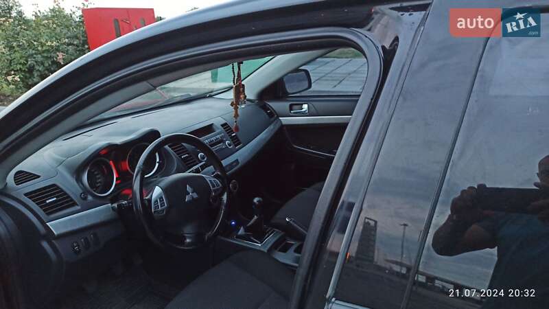 Седан Mitsubishi Lancer 2009 в Баштанке