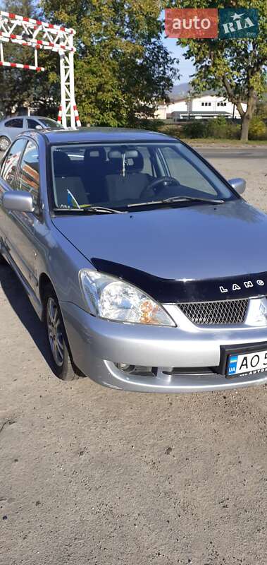 Седан Mitsubishi Lancer 2006 в Мукачевому