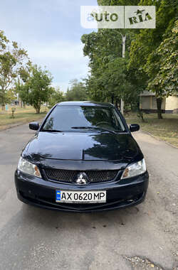 Седан Mitsubishi Lancer 2005 в Харькове