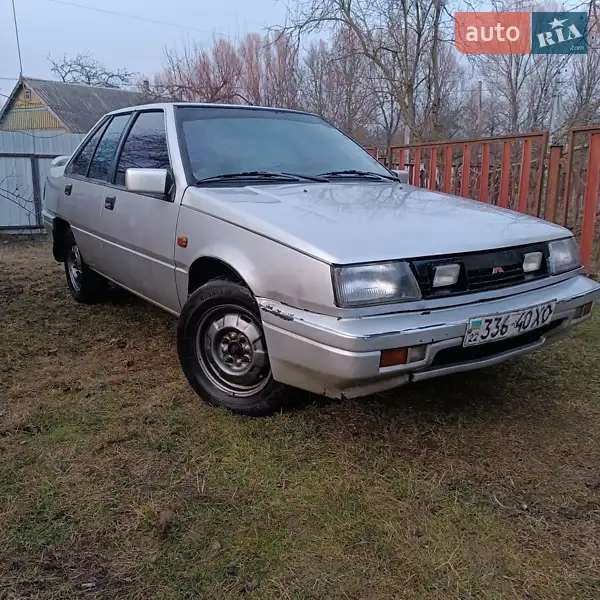 Mitsubishi Lancer 1987