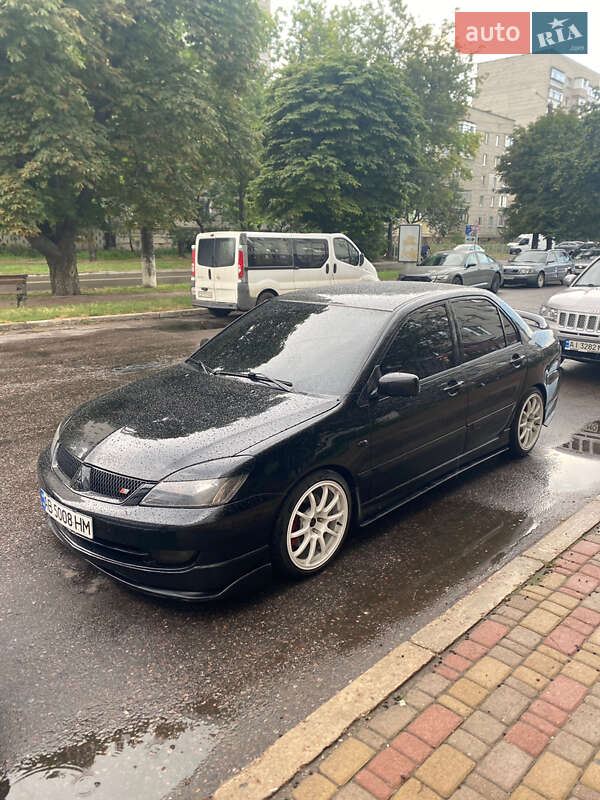 Седан Mitsubishi Lancer 2006 в Гайсину