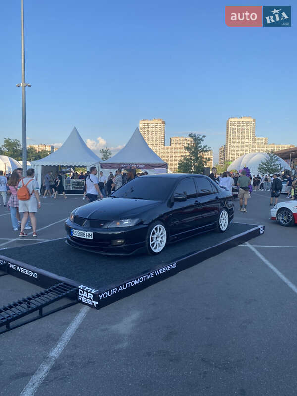 Седан Mitsubishi Lancer 2006 в Гайсину