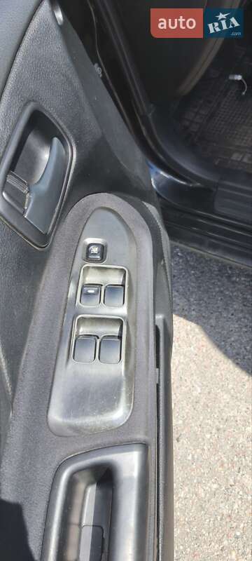 Седан Mitsubishi Lancer 2009 в Киеве