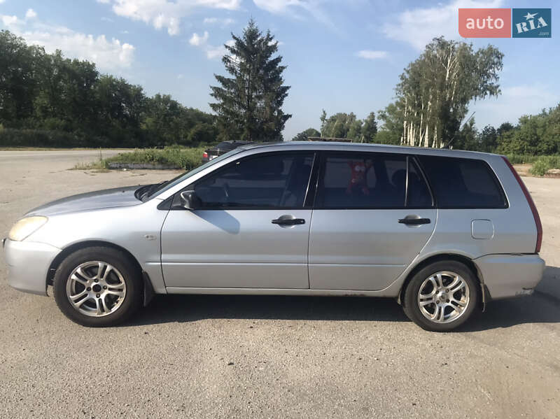 Универсал Mitsubishi Lancer 2004 в Козельце