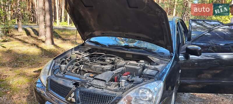 Седан Mitsubishi Lancer 2007 в Львове фото 5 Седан Mitsubishi Lancer 2007 в Львове