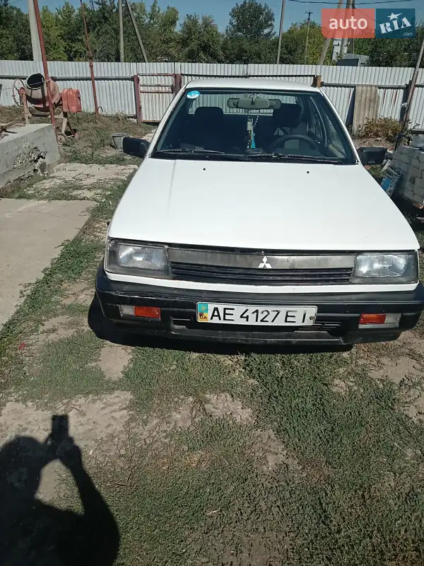 Mitsubishi Lancer 1988