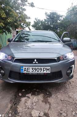 Седан Mitsubishi Lancer 2016 в Кривом Роге