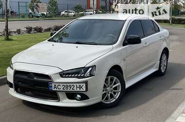 Седан Mitsubishi Lancer 2015 в Днепре