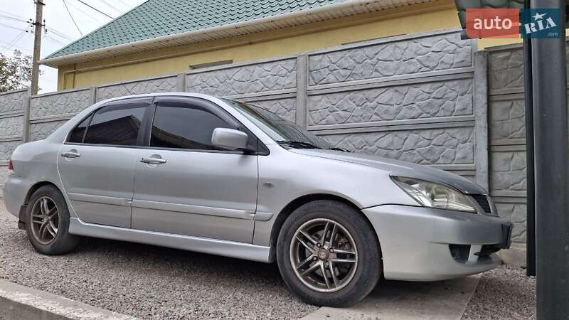 Седан Mitsubishi Lancer 2006 в Днепре фото 6 Седан Mitsubishi Lancer 2006 в Днепре