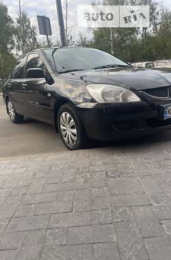 Седан Mitsubishi Lancer 2005 в Киеве