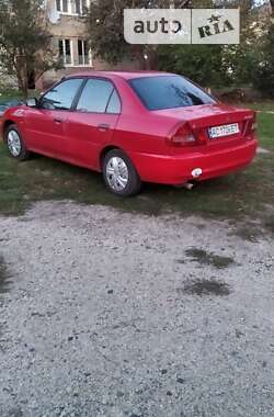 Седан Mitsubishi Lancer 1996 в Луцке