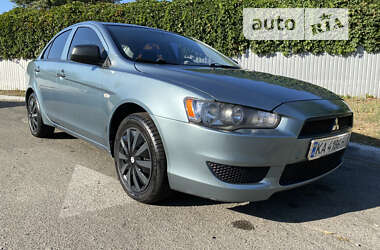 Седан Mitsubishi Lancer 2007 в Киеве