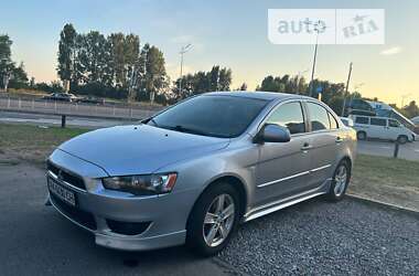 Седан Mitsubishi Lancer 2008 в Киеве