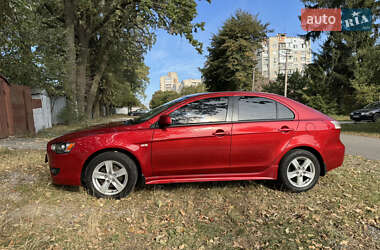 Хэтчбек Mitsubishi Lancer 2009 в 