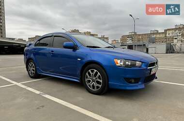 Седан Mitsubishi Lancer 2009 в Киеве