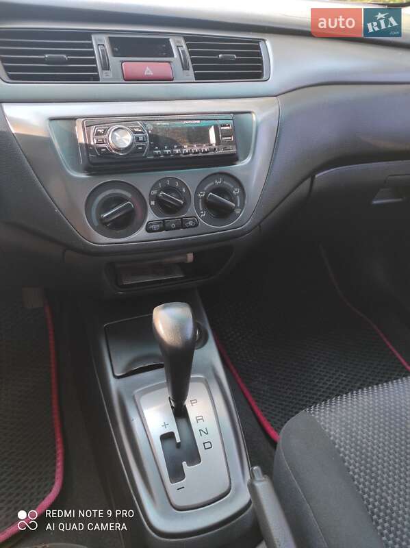 Седан Mitsubishi Lancer 2008 в Дрогобыче