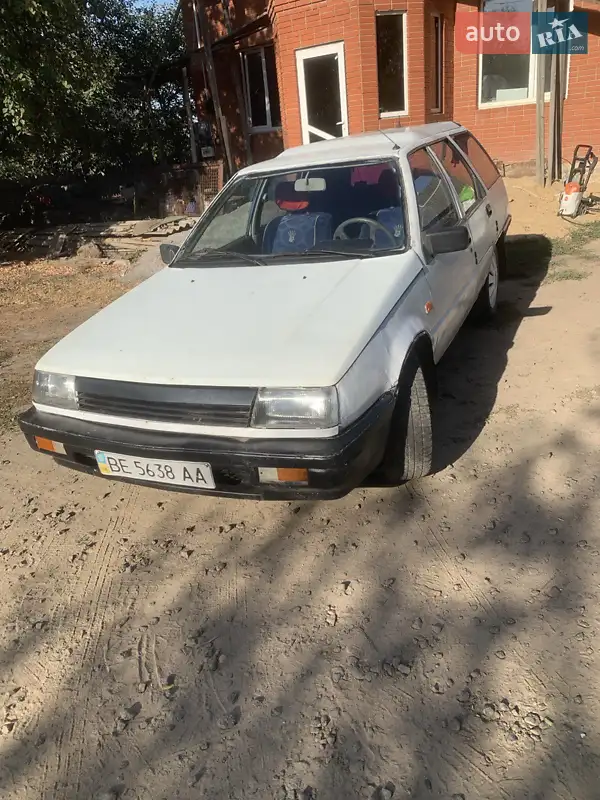 Mitsubishi Lancer 1987