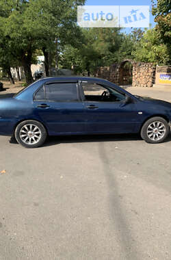 Седан Mitsubishi Lancer 2004 в Николаеве