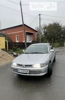 Седан Mitsubishi Lancer 1992 в Шепетівці