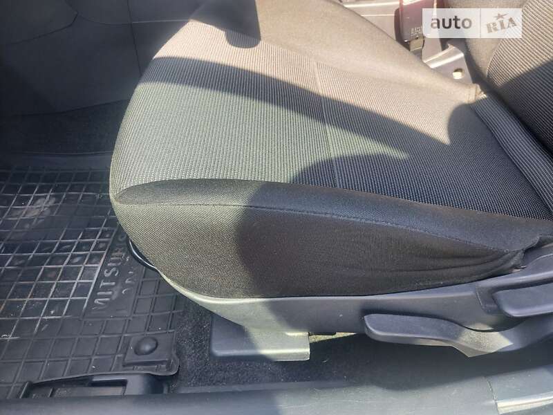 Седан Mitsubishi Lancer 2009 в Запорожье