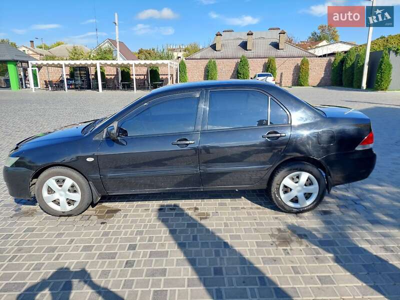 Седан Mitsubishi Lancer 2005 в Кропивницком