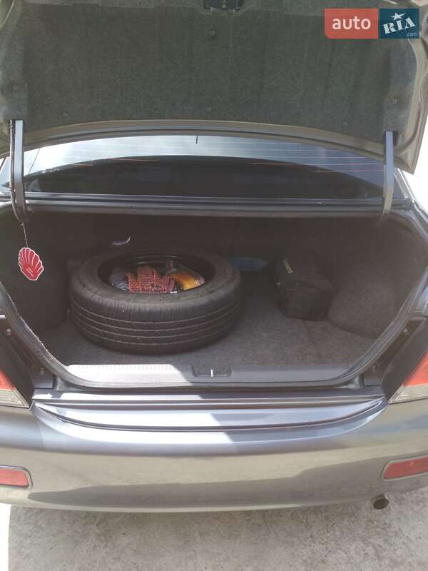 Седан Mitsubishi Lancer 2007 в Одессе