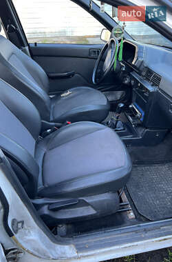 Седан Mitsubishi Lancer 1991 в 