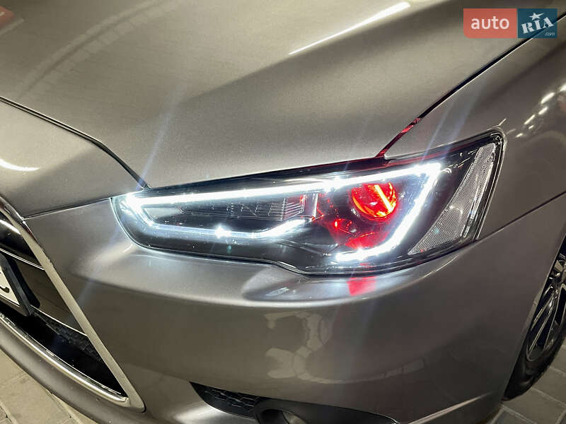 Седан Mitsubishi Lancer 2015 в Киеве фото 13 Седан Mitsubishi Lancer 2015 в Киеве