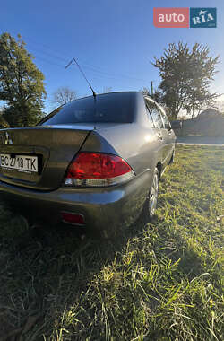 Седан Mitsubishi Lancer 2009 в Львове