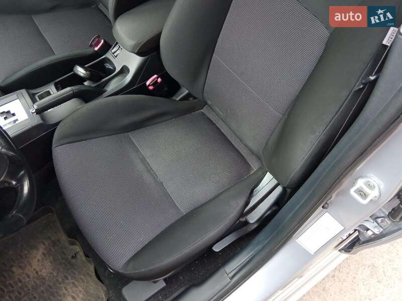 Седан Mitsubishi Lancer 2008 в Львові