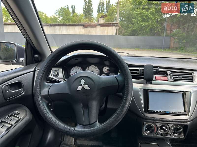 Седан Mitsubishi Lancer 2006 в Каменец-Подольском