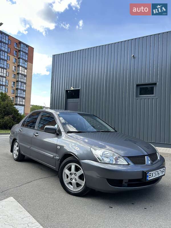 Седан Mitsubishi Lancer 2006 в Каменец-Подольском