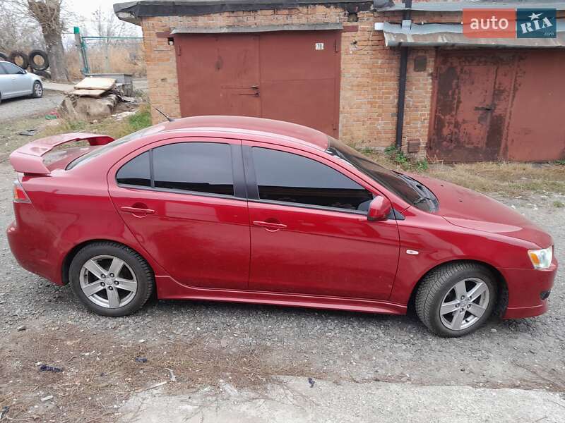 Седан Mitsubishi Lancer 2009 в Полтаве