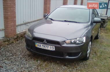 Седан Mitsubishi Lancer 2009 в Києві