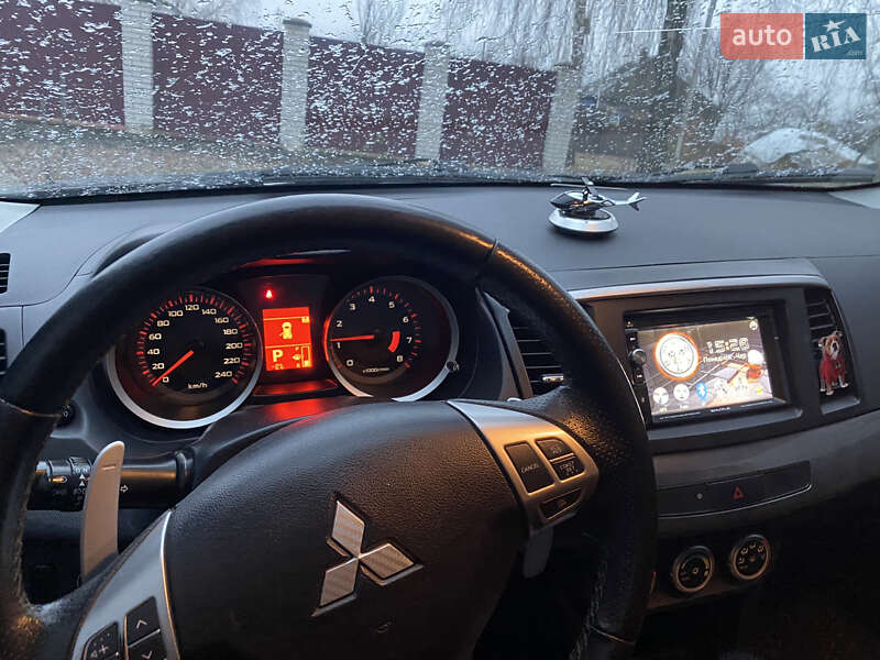 Седан Mitsubishi Lancer 2008 в Борисполе