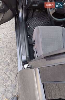 Седан Mitsubishi Lancer 2004 в 