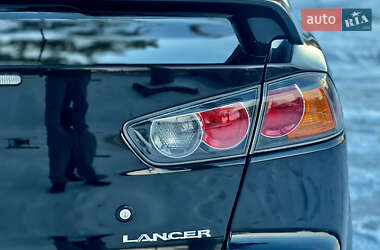 Седан Mitsubishi Lancer 2012 в Виннице