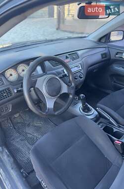 Седан Mitsubishi Lancer 2004 в 