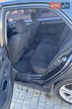 Седан Mitsubishi Lancer 2004 в 