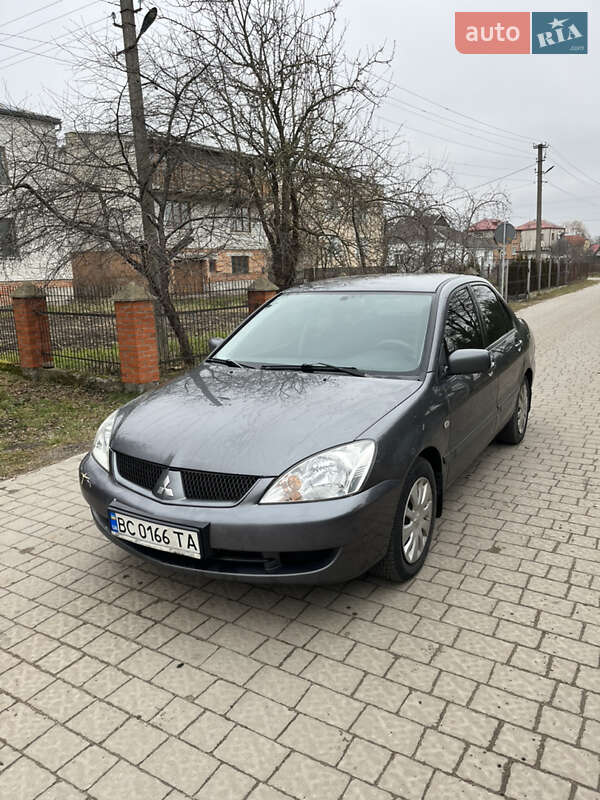 Седан Mitsubishi Lancer 2006 в Львове