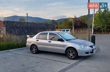 Седан Mitsubishi Lancer 2004 в Києві