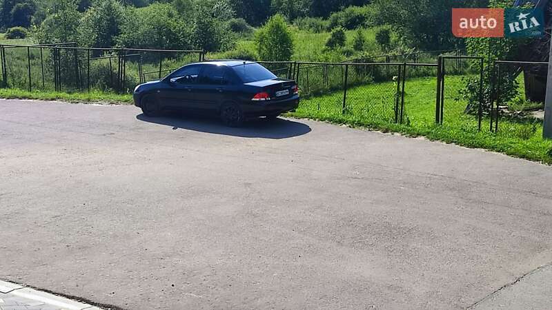 Седан Mitsubishi Lancer 2004 в Сходнице фото 10 Седан Mitsubishi Lancer 2004 в Сходнице