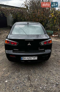 Седан Mitsubishi Lancer 2011 в 