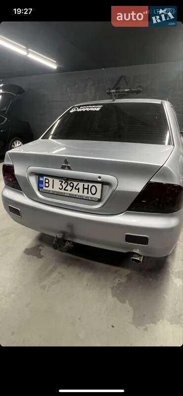 Седан Mitsubishi Lancer 2006 в Кременчуге