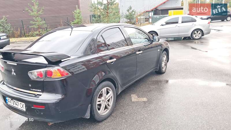 Седан Mitsubishi Lancer 2010 в Харькове